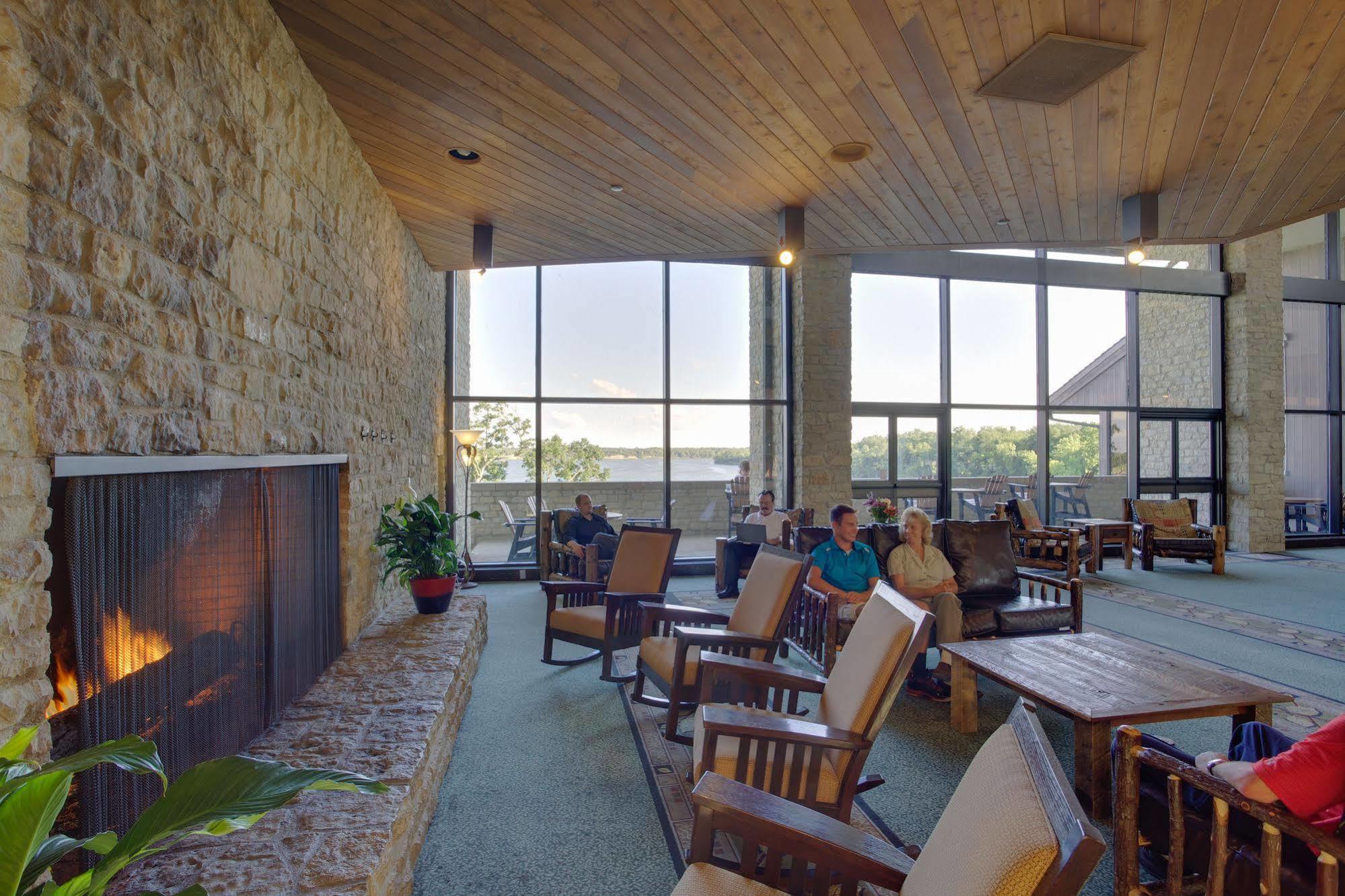 Deer Creek State Park Lodge And Conference Center Crownover Mill Exterior foto